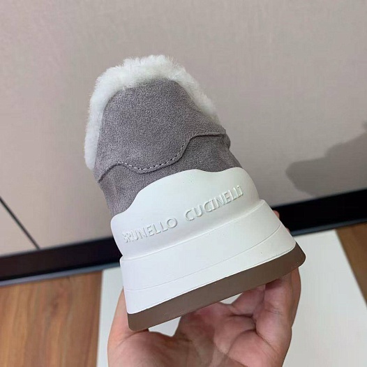 Женские замшевые кроссовки с мехом Brunello Cucinelli premium   
