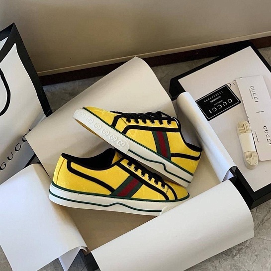 Мужские желтые кроссовки Gucci GG Monogram