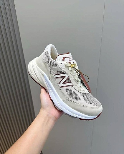 Женские кроссовки New Balance x Loro Piana 990v6 premium   