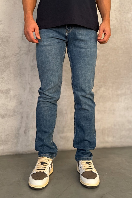 Мужские джинсы светло-синего цвета Trussardi regular fit