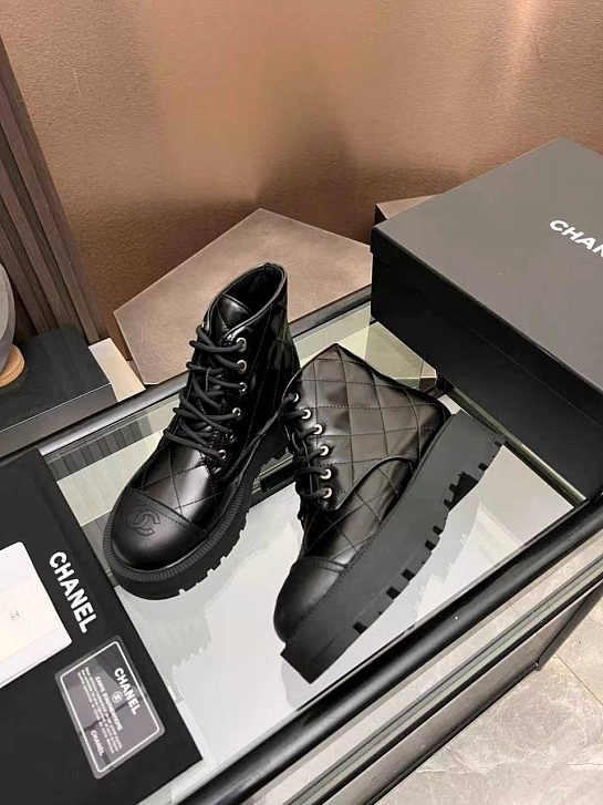 Женские кожаные ботинки Chanel premium - Black