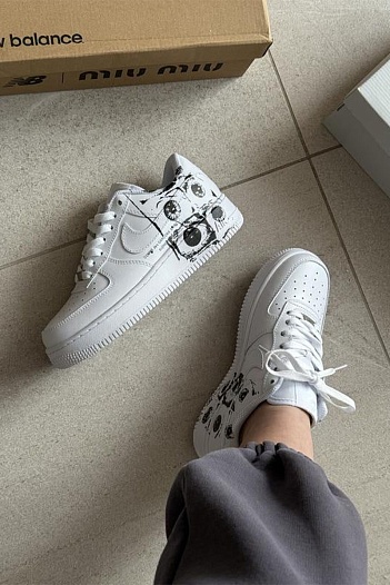 Кроссовки Nike Air Force 1 Low x Supreme x Comme Des Garçons   