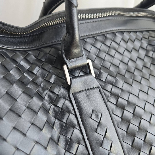 Кожаная дорожная сумка Bottega Veneta Intrecciato Duffle 50x20 см