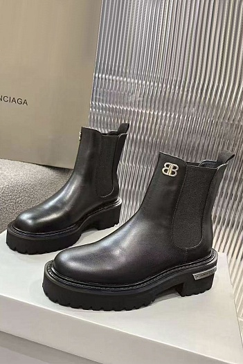Женские кожаные сапоги Balenciaga premium   