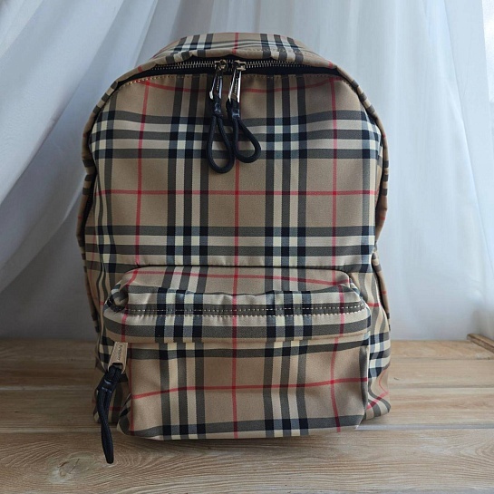 Текстильный рюкзак Burberry 41x31 см