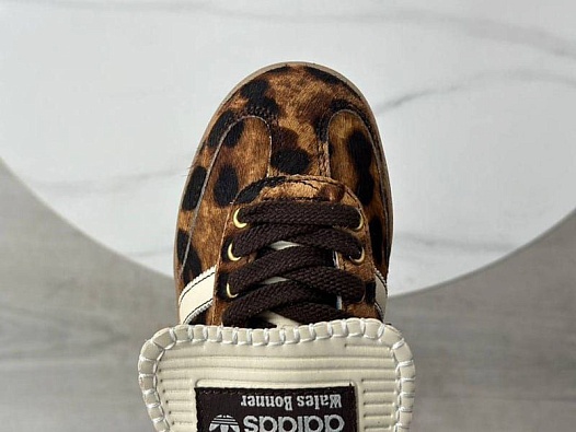 Женские кроссовки Adidas Samba   