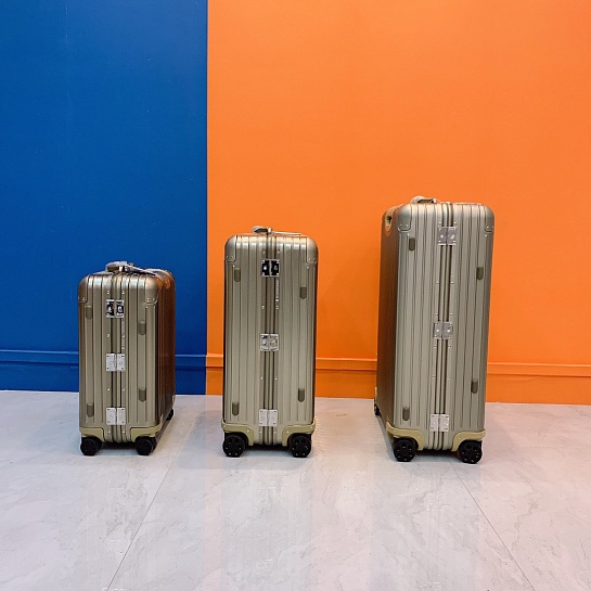 Чемодан Rimowa Aluminum L Premium 76x50x27 см