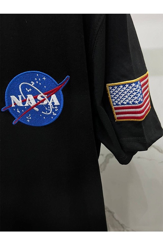 Чёрная оверсайз футболка Balenciaga x NASA