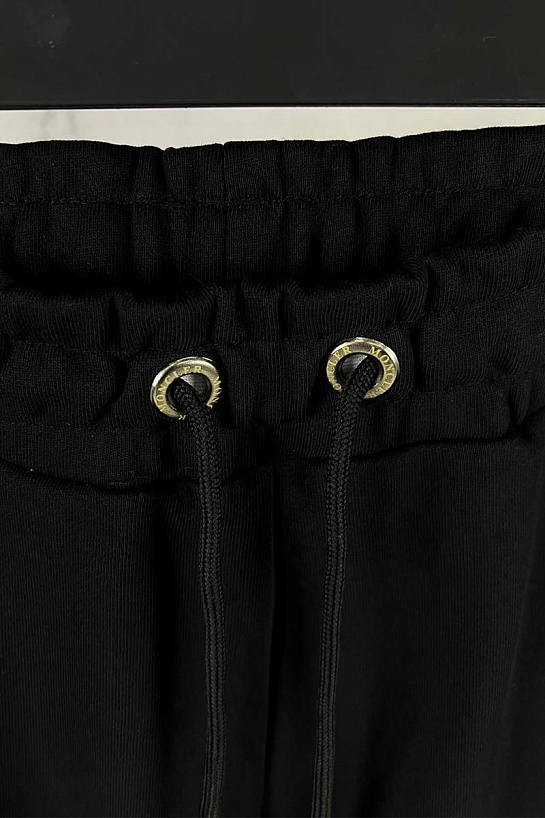 Спортивный костюм чёрного цвета side pocket