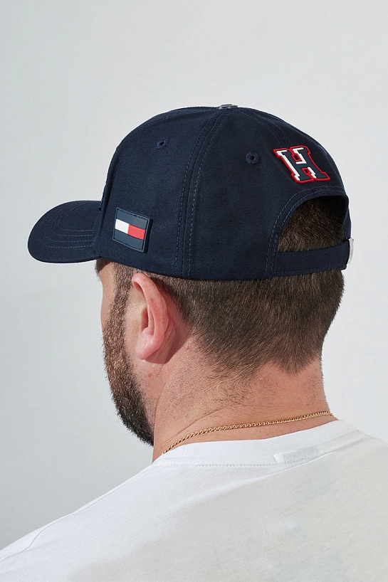 Мужская тёмно-синяя бейсболка Tommy Hilfiger logo-embroidered