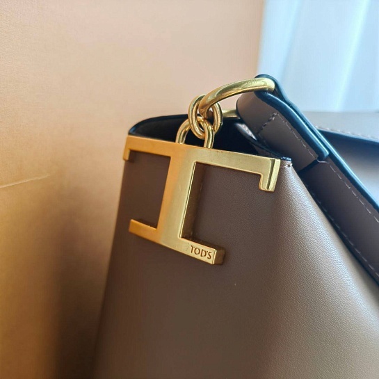 Женская сумка Tod's 33x16 см - Beige