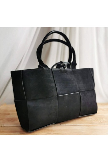 Замшевая сумка Bottega Veneta Arco Tote 36x25 см (2 расцветки)   