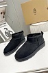Мужские чёрные ботинки UGG Classic