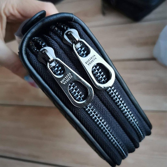 Кожаное портмоне Bottega Veneta 22x12.5 см