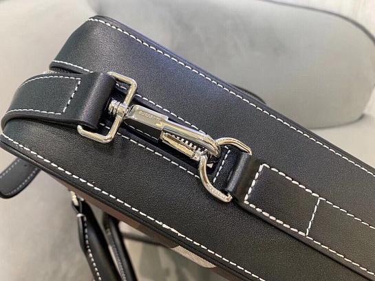 Кожаный портфель Burberry Premium 38x28x9 см