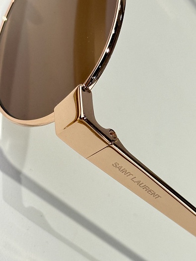 Солнцезащитные очки Yves Saint Laurent Eyewear   
