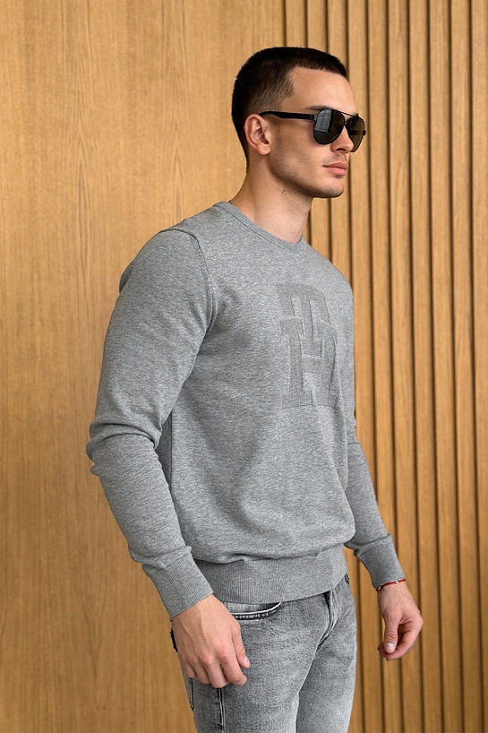 Мужской джемпер Tommy Hilfiger серого цвета