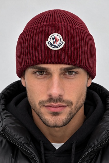 Мужская шапка бордового цвета Moncler logo-patch   