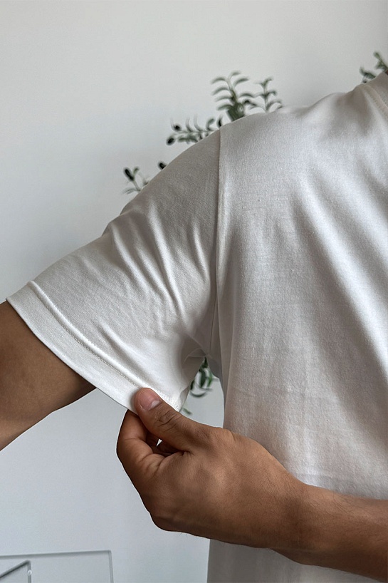 Мужская белая футболка Hugo Boss