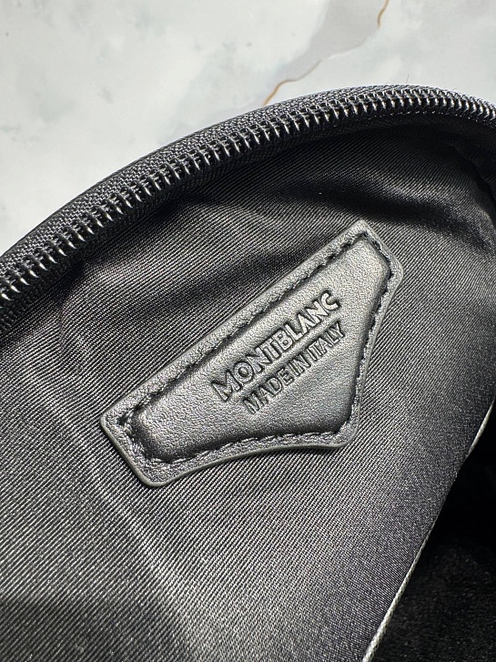 Кожаная сумка Montblanc Extreme 3.0 Sling premium 29.5x17x6 см