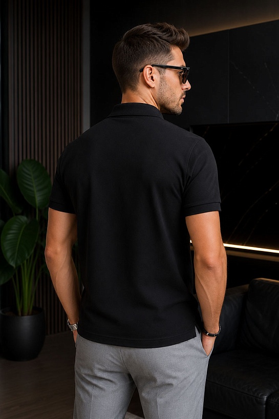 Мужское поло Hugo Boss чёрного цвета