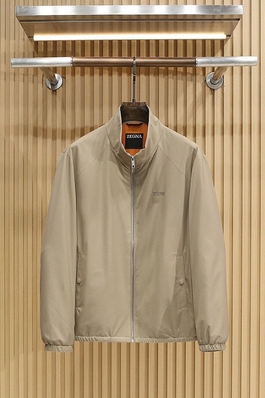 Мужская бежевая ветровка Zegna