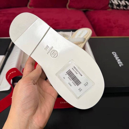 Женские кожаные шлёпанцы Chanel Cruise premium