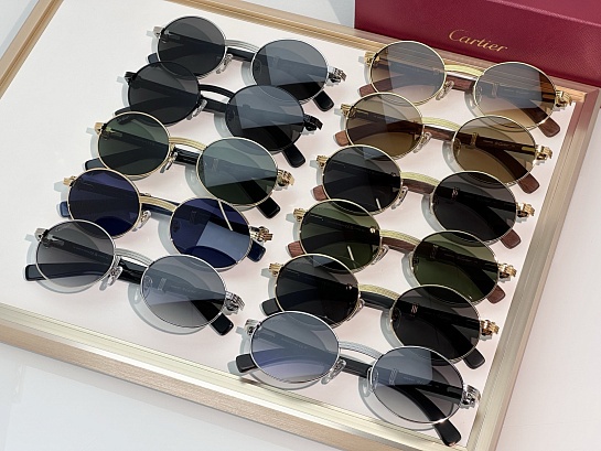 Солнцезащитные очки Cartier