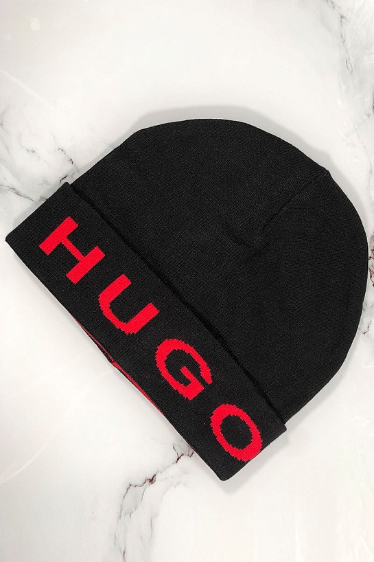 Мужская чёрная шапка Hugo Boss