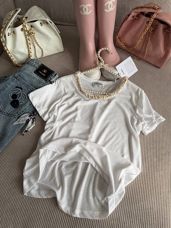 Женская белая футболка Chanel premium