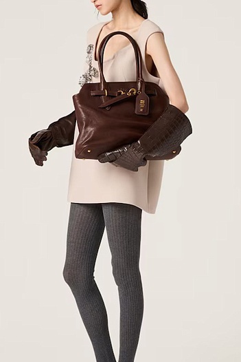 Женская кожаная сумка MIU MIU Aventure nappa 42x29 см - Brown   