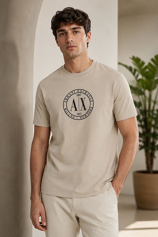 Футболка бежевого цвета Armani Exchange black logo
