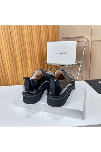 Кожаные ботинки Givenchy чёрного цвета   