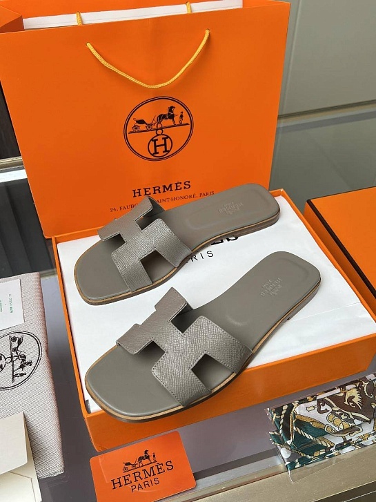 Женские кожаные шлёпанцы Hermes Premium - Grey