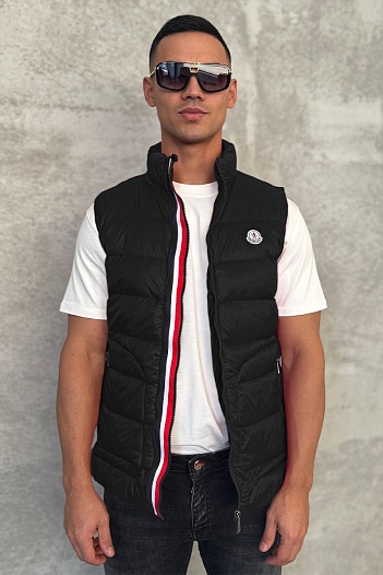 Мужской жилет Moncler чёрного цвета   