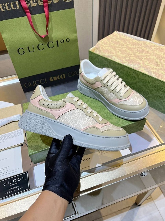 Женские кроссовки Gucci Chunky B Premium - Beige / Grey