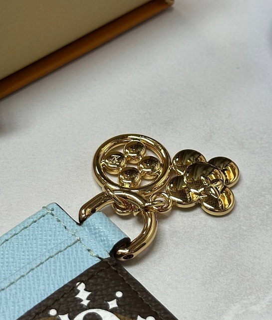 Кожаный кардхолдер Louis Vuitton Charms Vivienne Premium 7.3x0.3x10.2 см