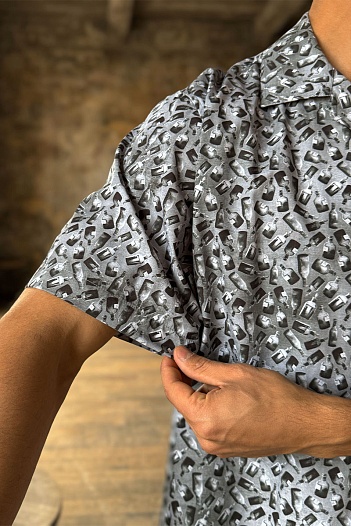 Мужская серая рубашка Dolce & Gabbana graphic-print   