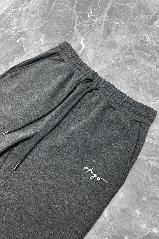 Мужские спортивные штаны Hugo Boss серого цвета