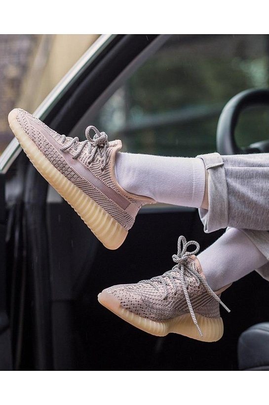 Кроссовки Adidas Yeezy Boost 350 V2 “Synth” Reflective - Pink