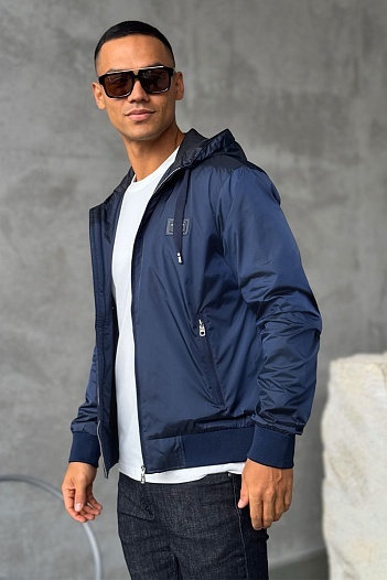 Мужская синяя ветровка Dolce & Gabbana logo-plaque   