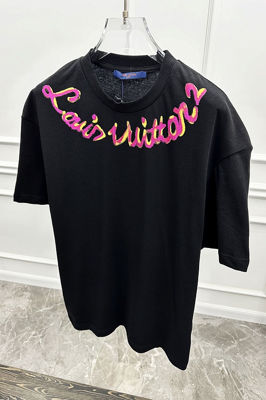Чёрная оверсайз футболка Louis Vuitton logo print