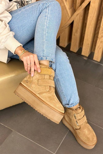 Женские ботинки UGG Mini Hi Platform - Sand   