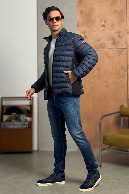 Мужская куртка Calvin Klein side-logo - Navy