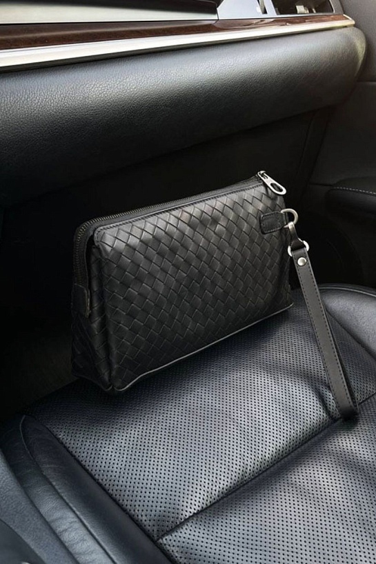 Кожаная барсетка Bottega Veneta Intrecciato 26x16 см