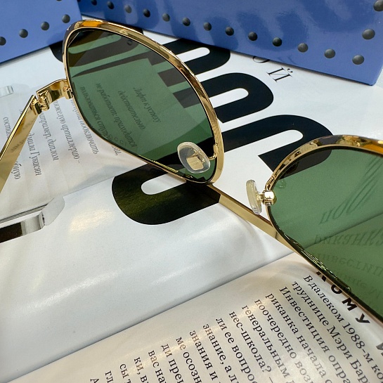 Солнцезащитные очки Gucci GG Navigator Frame - Green / Gold
