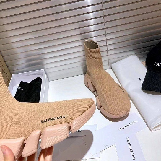 Женские кроссовки Balenciaga Speed 2.0 - Beige