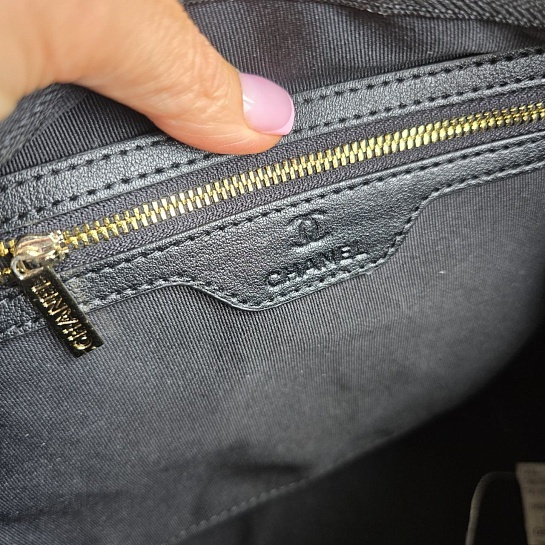 Кожаная дорожная сумка Chanel Boston 45x21 см