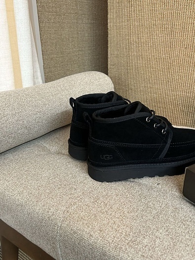 Ботинки с мехом UGG Neumel Moc - Black   