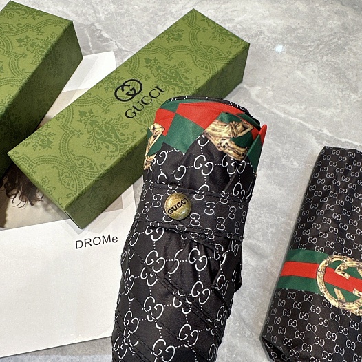 Складной зонт Gucci GG Monogram premium    